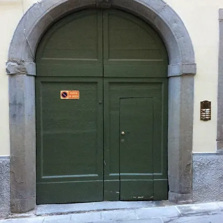 Accademia Deluxe Apartamento *